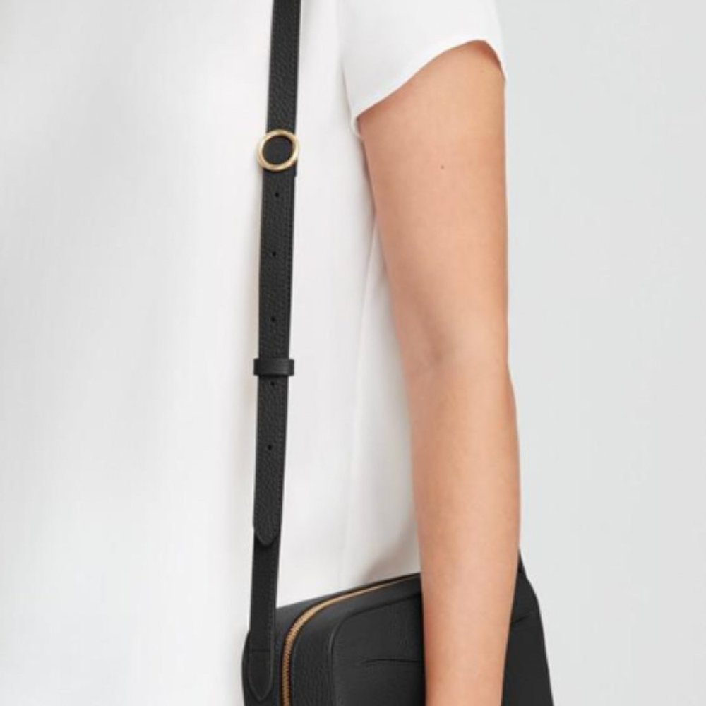 Cuyana Camera Bag  Black - perfect condition